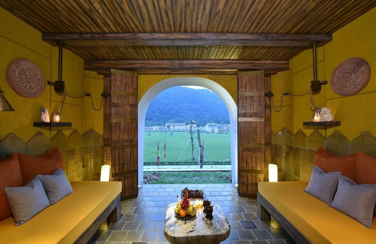 Twin room lounge with mountain view at Legacy Yên Tử