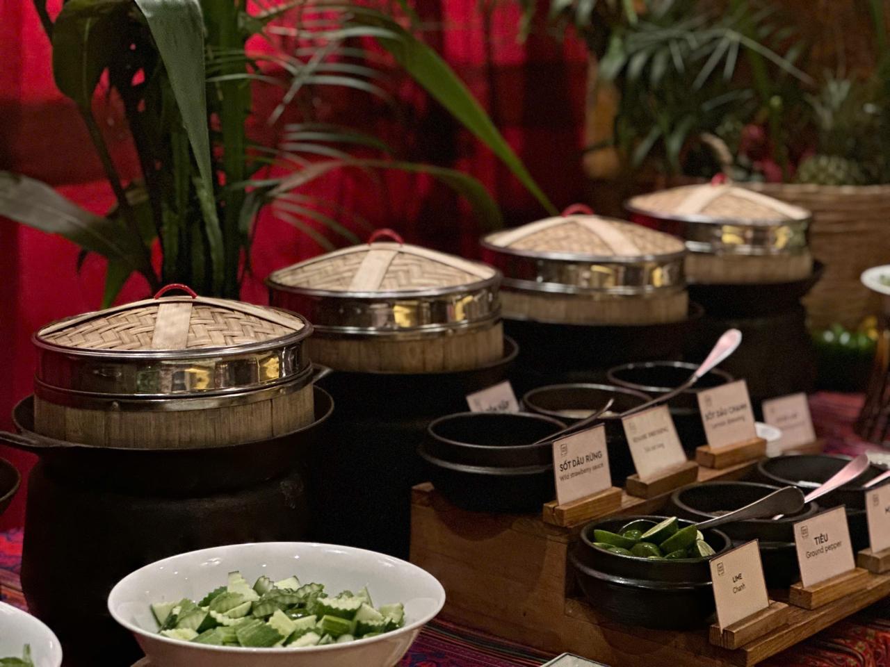 Carefully prepared nourishment for the An Retreat refeeding process